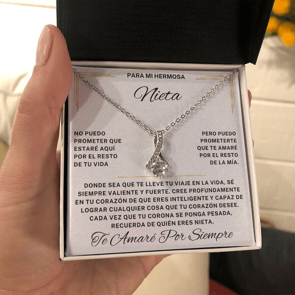 Regalo Para Nieta | Eres increíble y capaz | Collar Alluring Beauty (Personalizable)