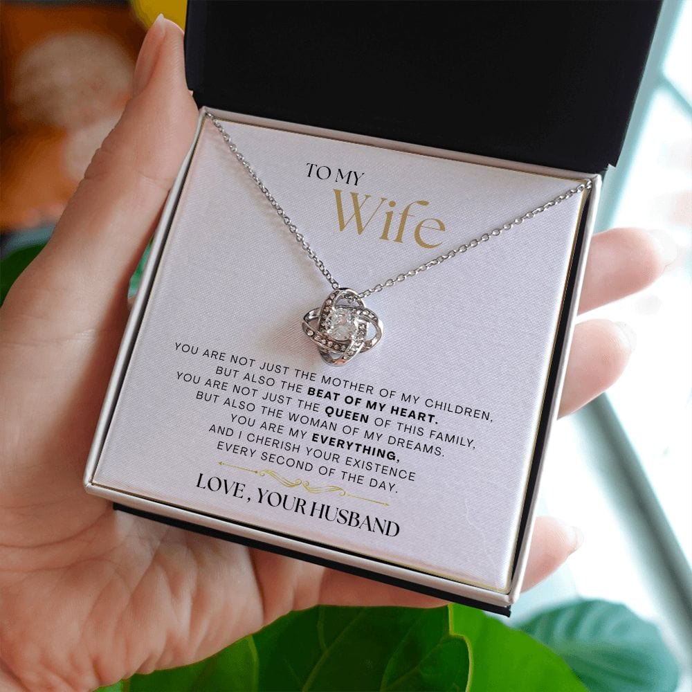 To My Wife - The Beat Of My Heart - Love Knot Necklace