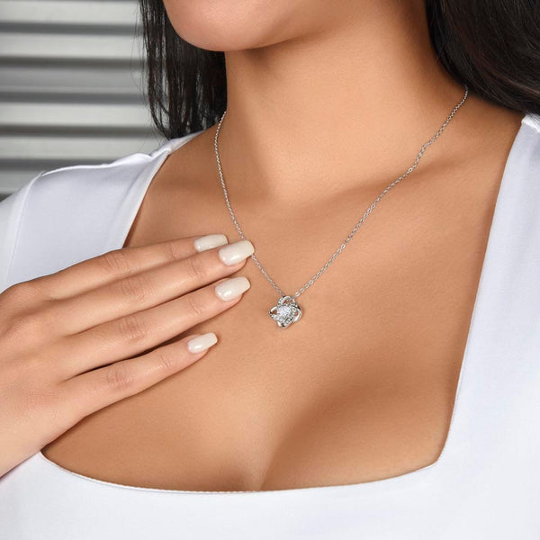 Regalo Para Nieta | Siempre Te Amaré |  Collar Love Knot (Personalizable)