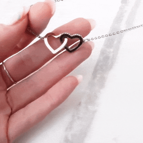 Para Mi Mama - Interlocking Hearts Necklace - 164IH